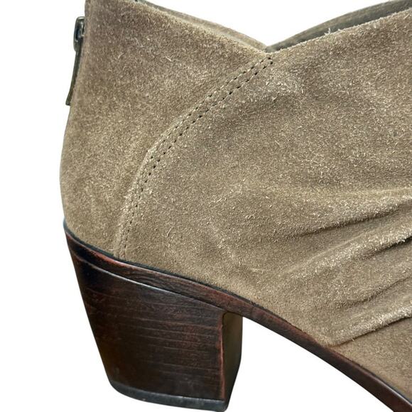 Boc Born Concept Slouchy Leather Suede Block Chunky Heel Ankle Boots Booties 8.5 - Picture 3 of 16